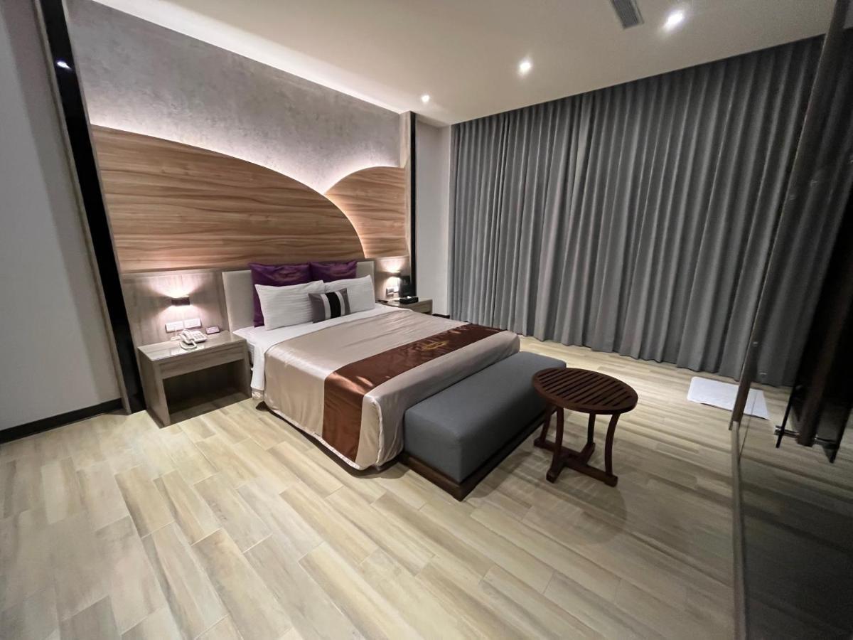 Purple Rainbow Motel Тайбэй Экстерьер фото